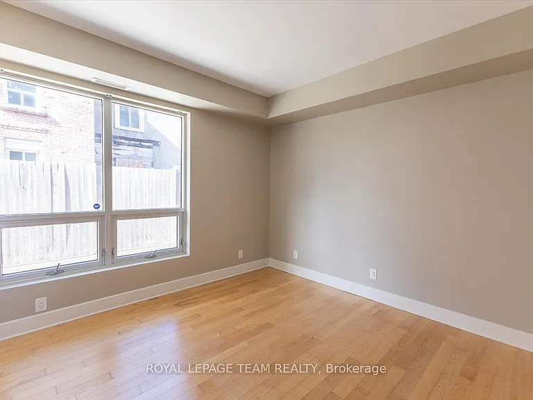 9 Balsam St W — Photo 17
