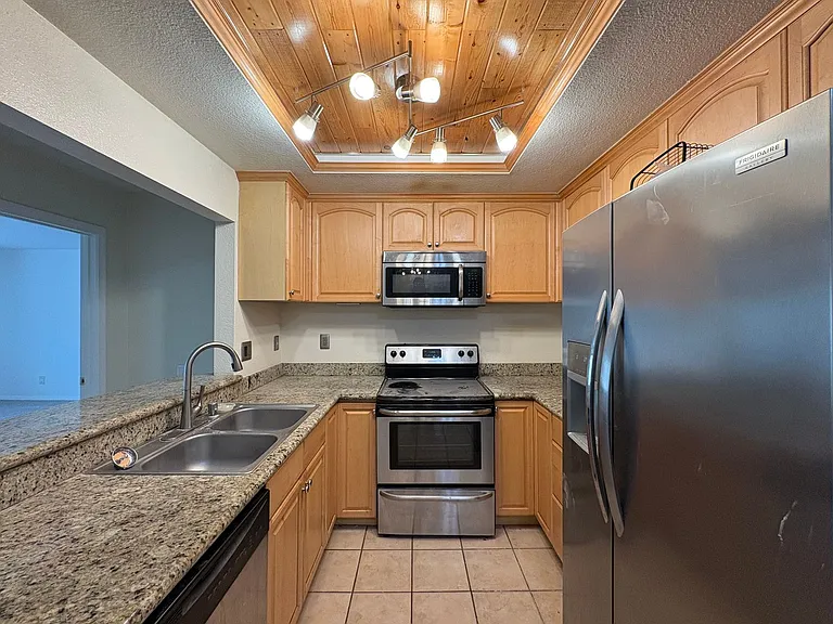 2930 Broadway #50 — Photo 14