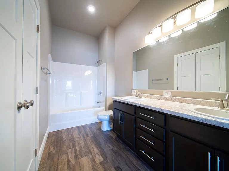 The Aspire: Bathroom