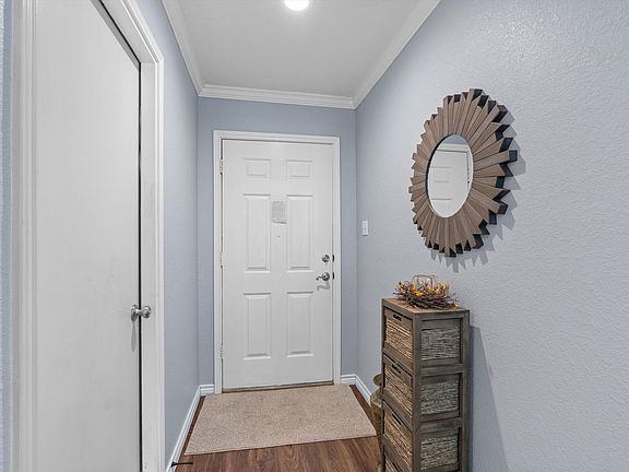 3rd image of 226 Claris Ln
