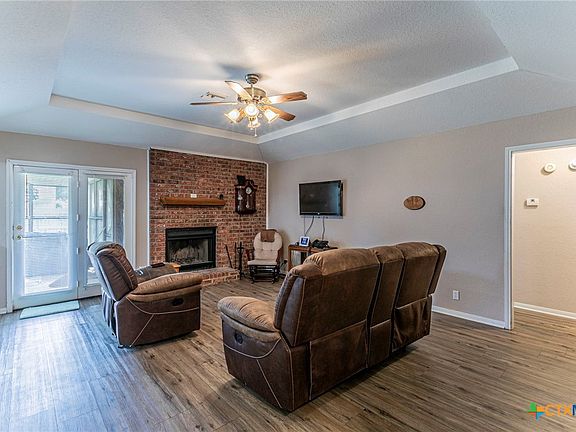 4th image of 706 Pecos Dr