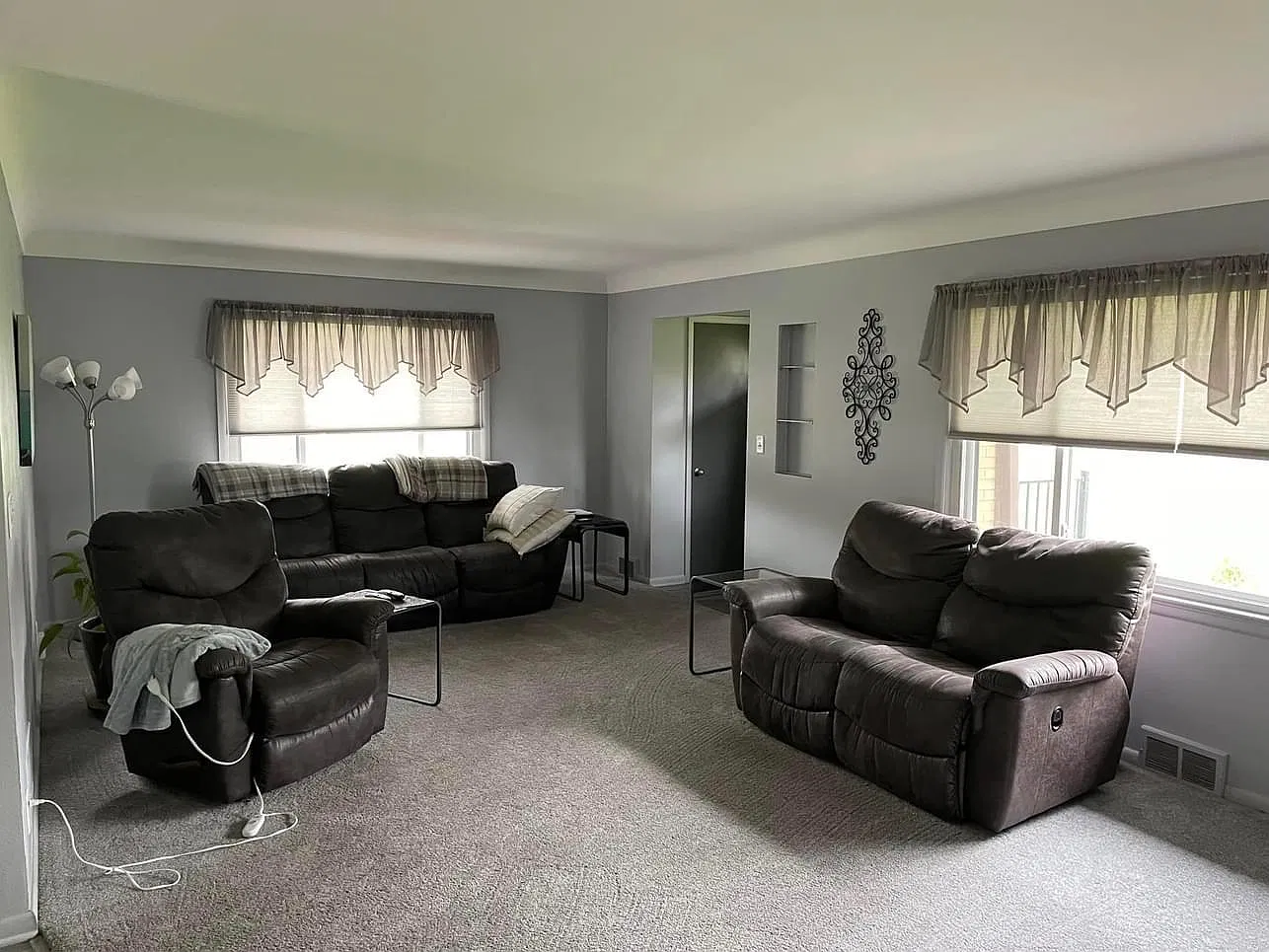 427 E Thomas Ave — Photo 4