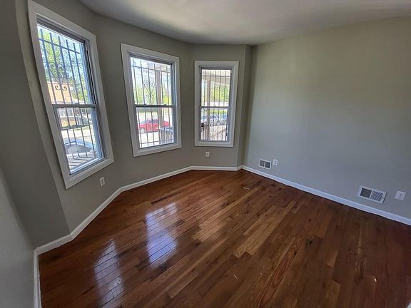 5th image of 424 S 17th St #1A