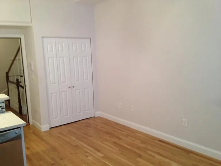 247 Hamilton St #1 — Photo 11