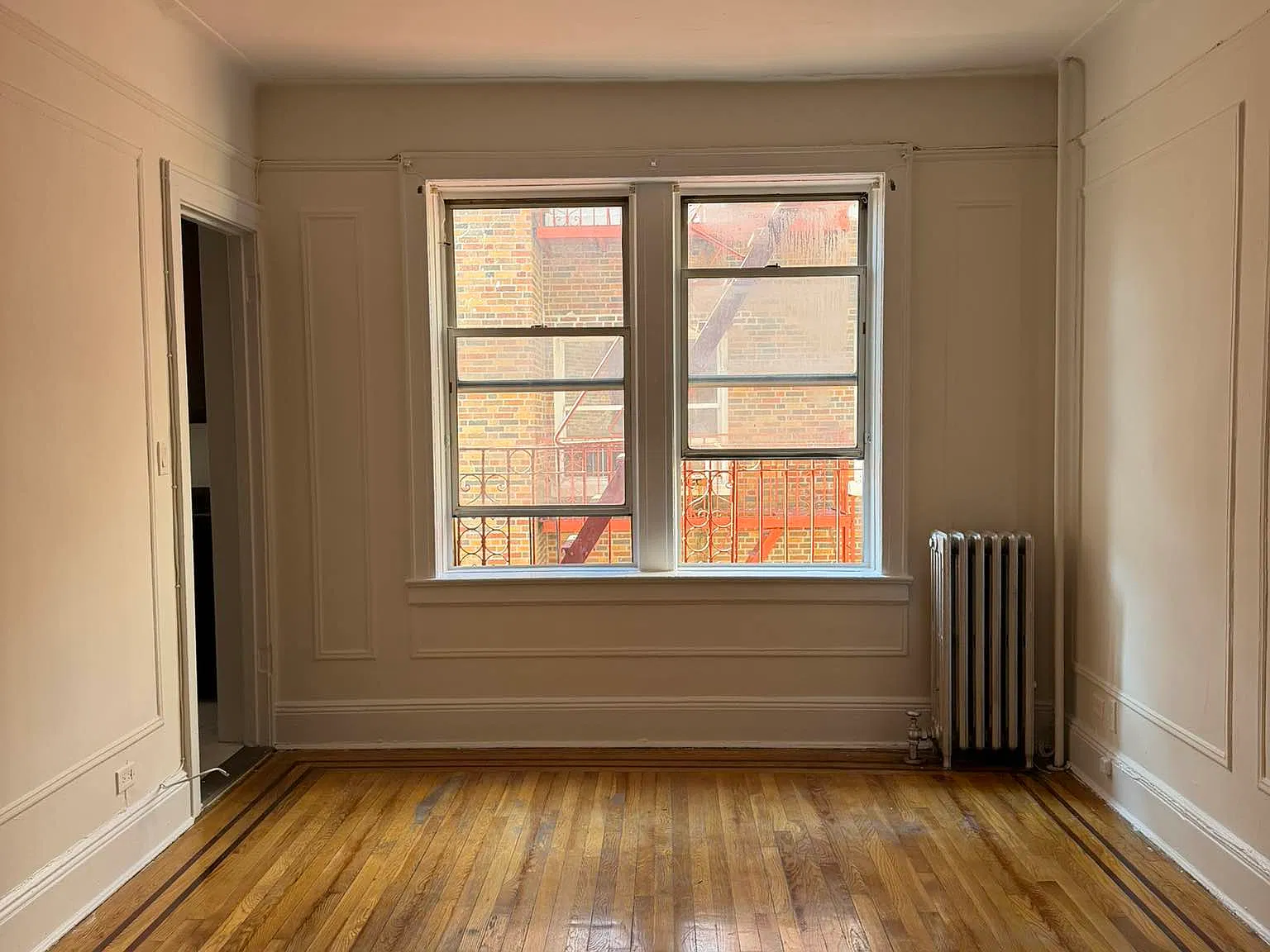 31-15 21st Avenue — Photo 1
