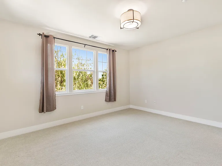 2795 Cooper Cir — Photo 16