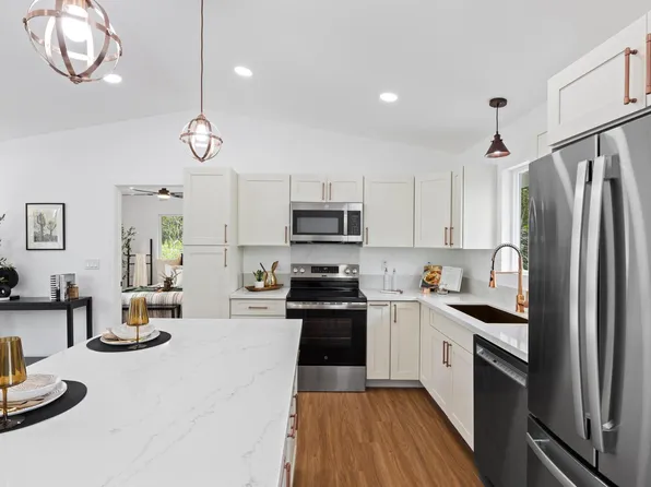 16-2093 Leilani Dr, Pahoa, HI 96778