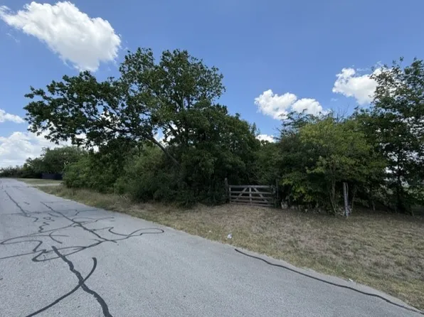 2116 Castleberry Cut Off Rd, Fort Worth, TX 76114