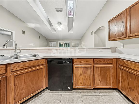 3rd image of 9640 Clinton Corners Dr