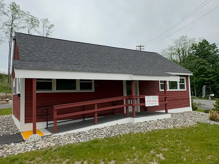 517 Salt Point Tpke #1 — Photo 4