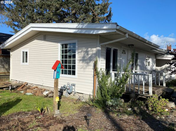 802 25th Ave, Seaside, OR 97138