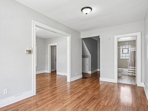 5th image of 17127 Oak Park Ave