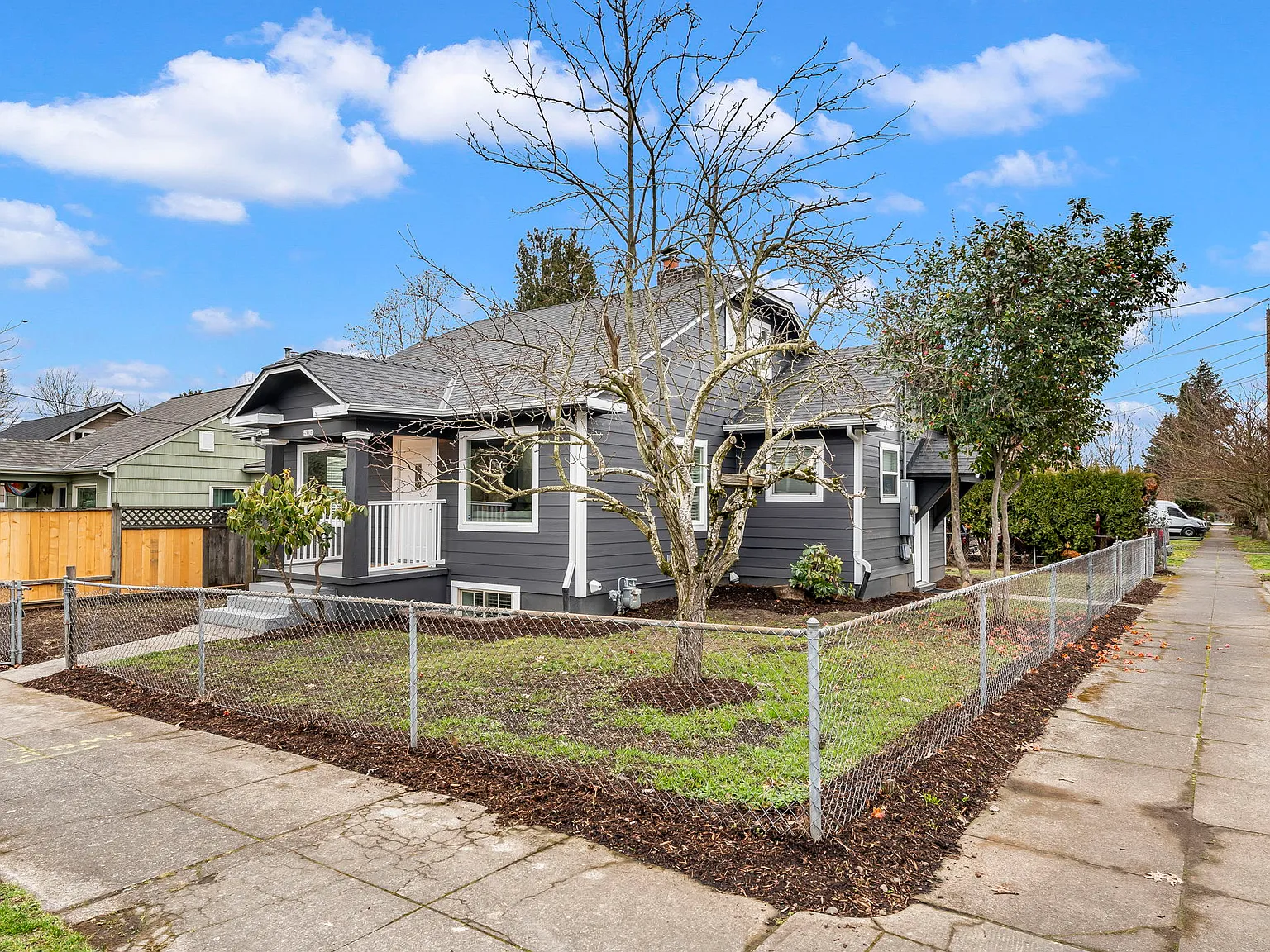 2 bed, 1200 sqft, $2,900 — Photo 3