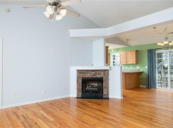 2nd image of 616 Darrington Ct