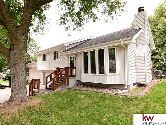 3rd image of 12932 Josephine St