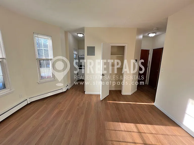 62 S Huntington Ave #15 — Photo 4