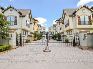 2217-D Nantucket Dr, Houston, TX 77057