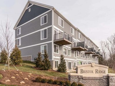 2715 Bristol Ridge Dr, Ann Arbor, MI, 48105