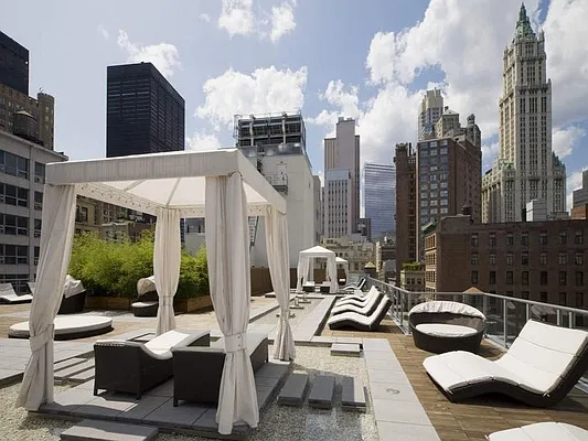 Rented by Sotheby's International Realty | media 94