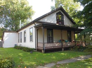 610 4th St, Covington, IN 47932