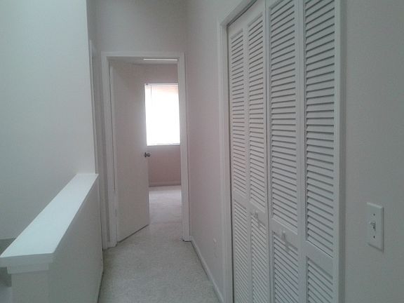 5th image of 8300 Plaza Gate Ln APT 1233
