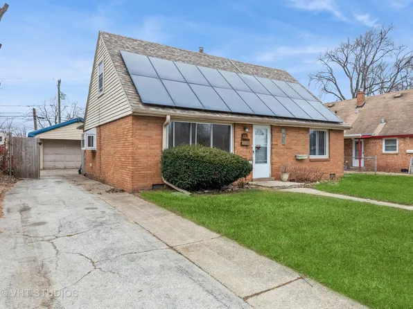 292 Paxton Ave, Calumet City, IL 60409