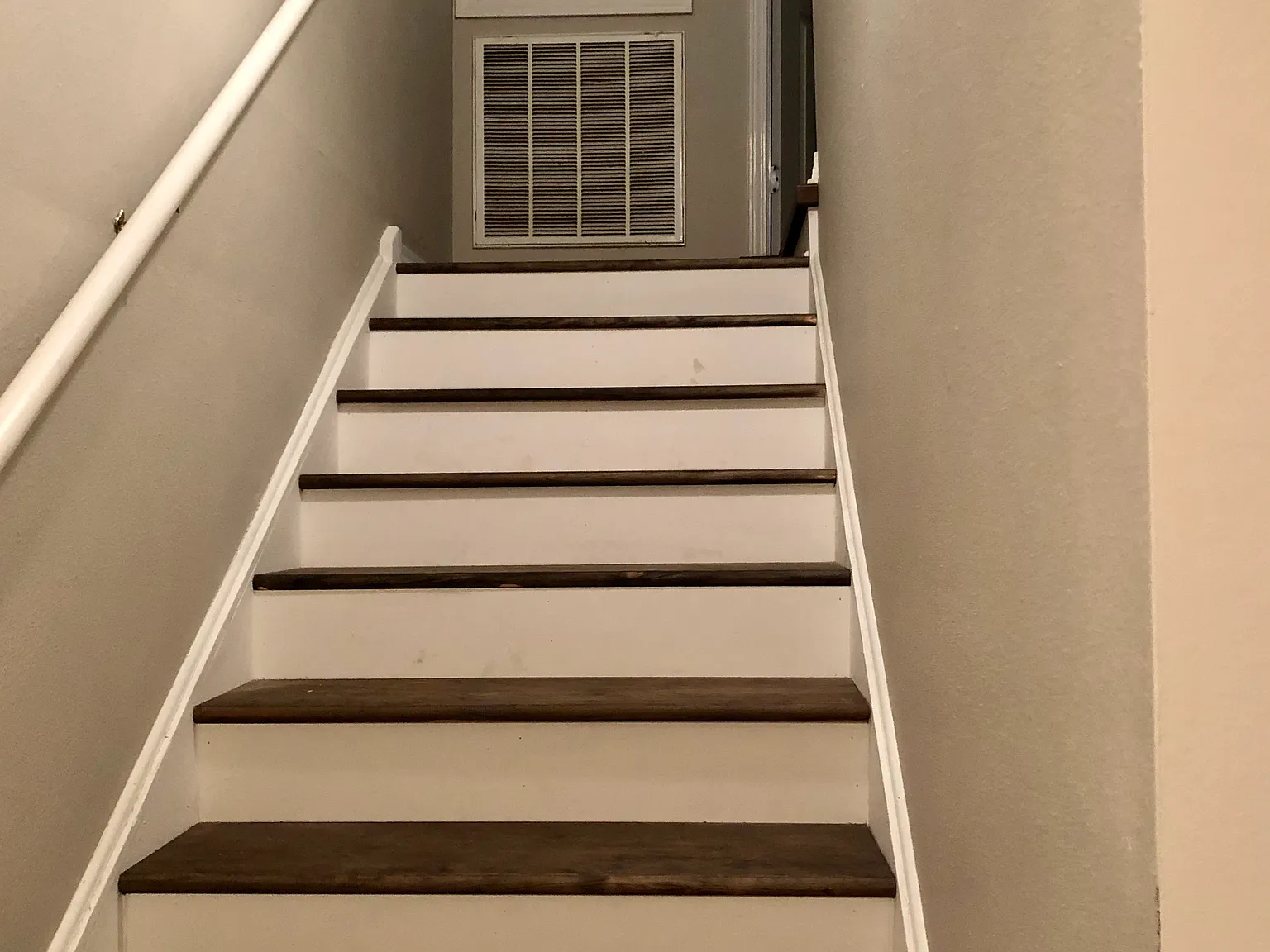 2 bed, 1.5 bath, 926 sqft, $1,150 — Photo 4