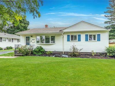 3659 W 232nd St, North Olmsted, OH, 44070