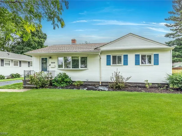 3659 W 232nd St, North Olmsted, OH 44070