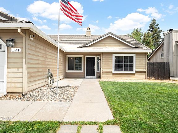 3rd image of 191 Cinnamon Dr