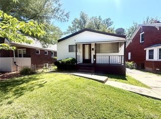 7040 Julian Ave, Saint Louis, MO 63130