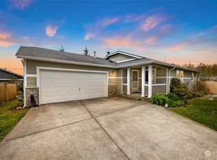 4798 Oyster Dr, Blaine, WA 98230