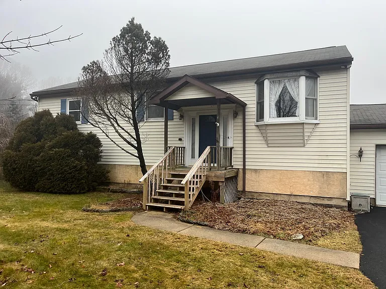 44 Behrens Rd — Photo 18
