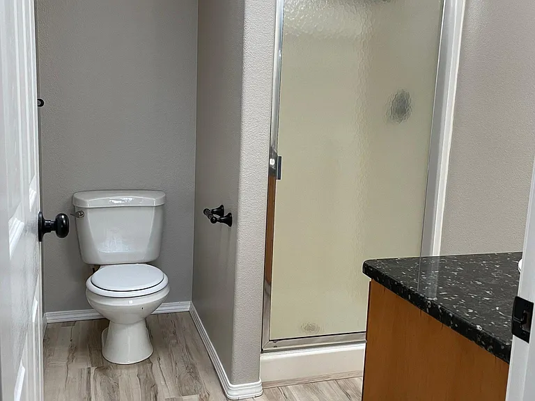23349 SW Pine St — Photo 10