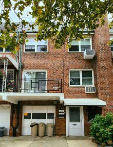 84-26 55th Road, Flushing, NY, 11373