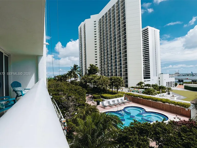 1717 N Bayshore Dr #A-1253 — Photo 14