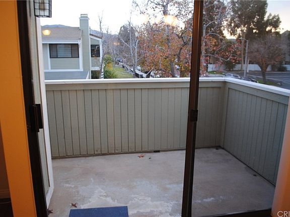 5th image of 27150 Hidaway Ave Unit 5