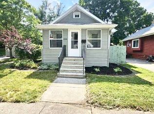 2326 Teel Ave, Lansing, MI