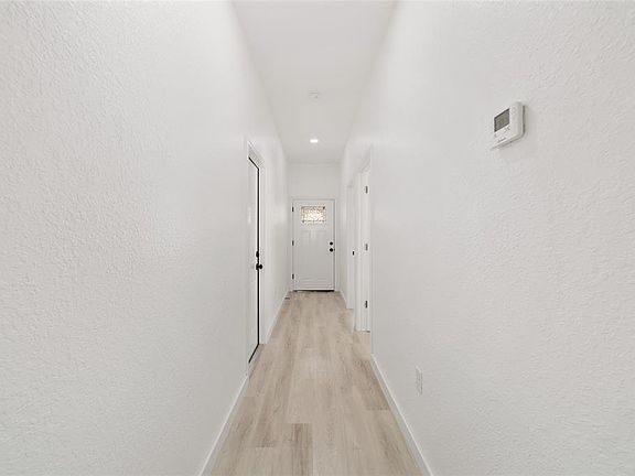 3rd image of 6889 SE 23rd Ave