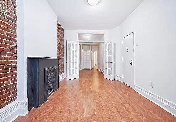 2nd image of 360 W 127th St #1EE