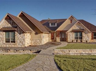 1672 Sawtooth Mountain Rd, Graford, TX 76449