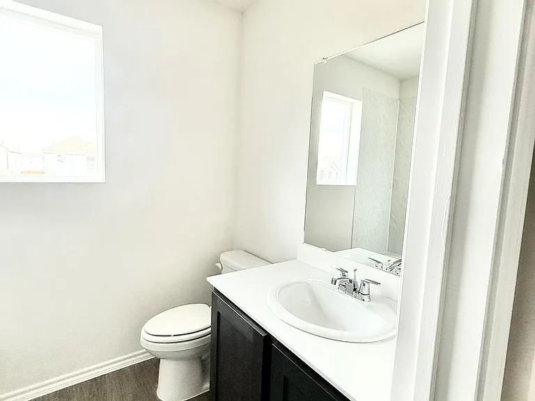 317 Cedar Ct — Photo 7