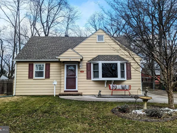 510 Thomas Ave, Barrington, NJ 08007