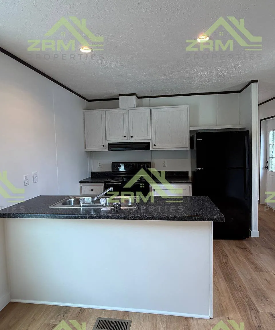2 bed, 850 sqft, $850 — Photo 1