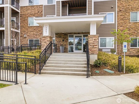 2nd image of 3803 17th Street SW #216