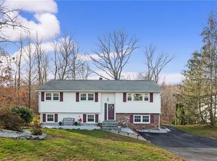 53 Colton Rd, Mahopac, NY 10541