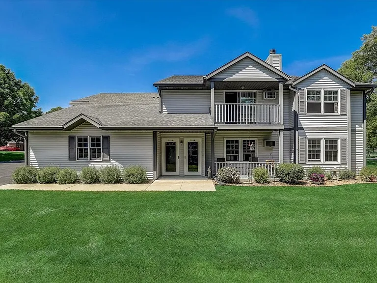 350 Auburn Meadows Ct #A — Photo 1