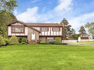 66 Troy Hills Rd, Whippany, NJ 07981