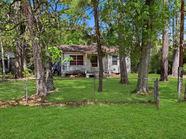 22833 Yupon St, Porter, TX 77365