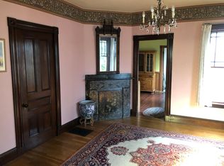 84 Parker St, Chelsea, MA 02150